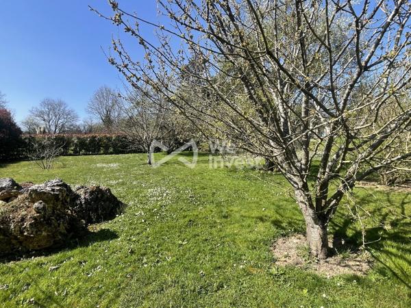 Beau Plain-pied sur un beau terrain de 937m² dans la commune de Pommeuse !