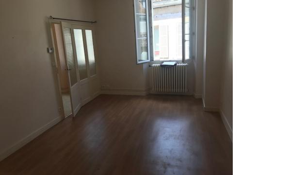 Centre-ville appartement F3 de 55 M