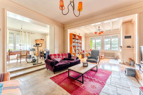 Maison 7 pièce(s) 234 m2