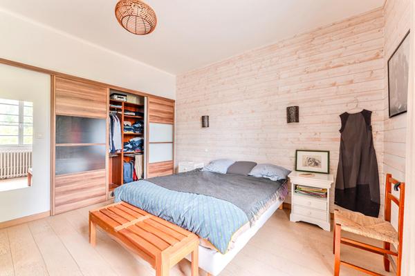 Maison 7 pièce(s) 234 m2