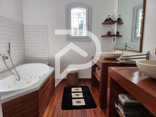 Maison 6 pièces 180 m2