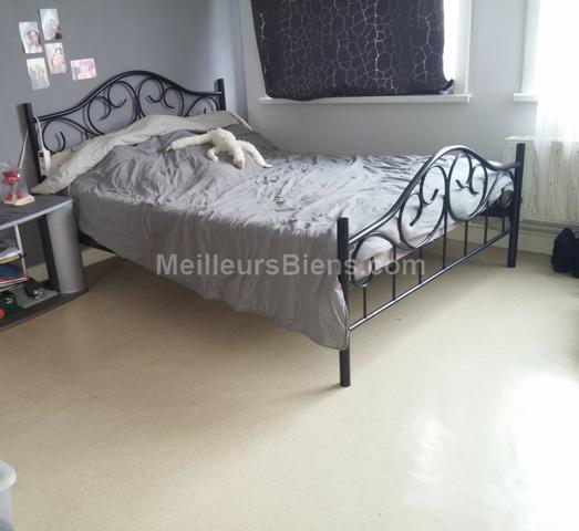 MAISON DE VILLE 3 CHAMBRES TERRASSE