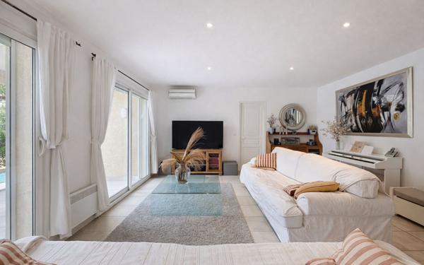 Maison à vendre    5 pièces • 126 m2 Villeneuve-de-la-Raho