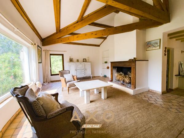 AIX EN PROVENCE - SET CLUB - ENSEMBLE IMMOBILIER - 5 HABITATIONS - T8 - TERRAIN 4 000M2 - PISCINABLE - 1 155 000€