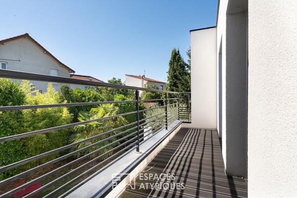 Maison d’architecte avec jardin et terrasse