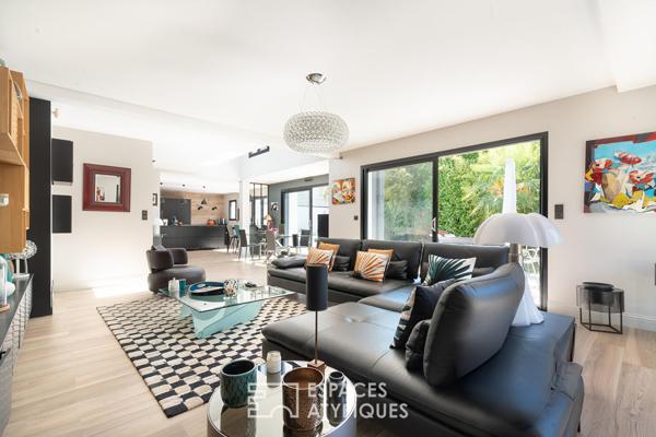 Maison d’architecte avec jardin et terrasse