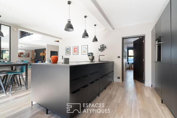 Maison d’architecte avec jardin et terrasse