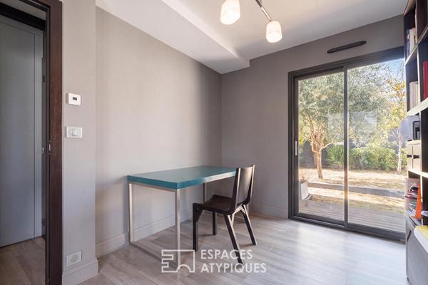 Maison d’architecte avec jardin et terrasse