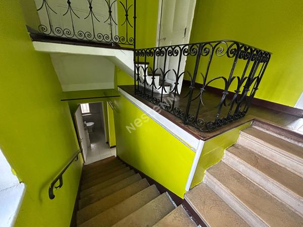 Bâtisse 165m² avec ses dépendances