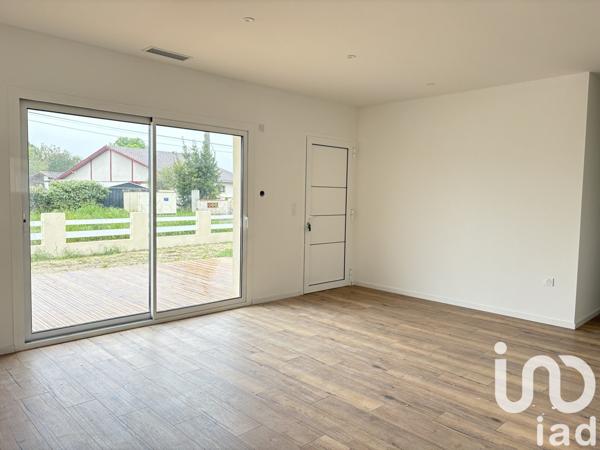 Maison 4 pièces de 85 m² à Soulac-sur-Mer (33780)