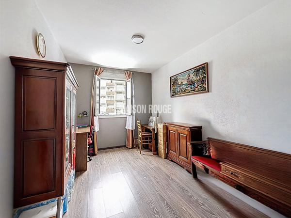 SAINT-BRIEUC : 3 chambres, balcon et commerces à pied : un appartement accessible et fonctionnel