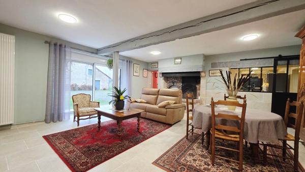 SAINT DOULCHARD MAISON 7 PIECES 6 CHAMBRES GRANGE DEPENDANCES