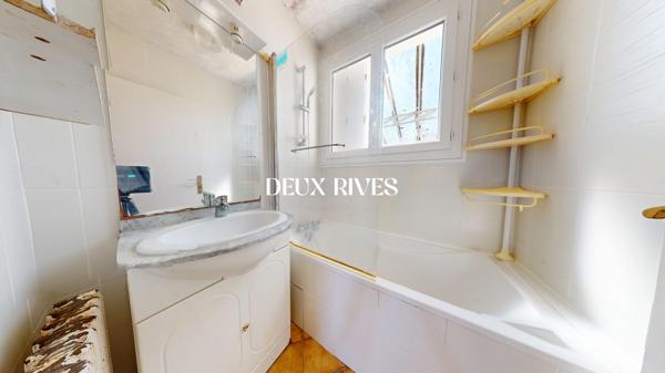Rezé Maison à Rénover avec garage et potentiel d'agrandissement