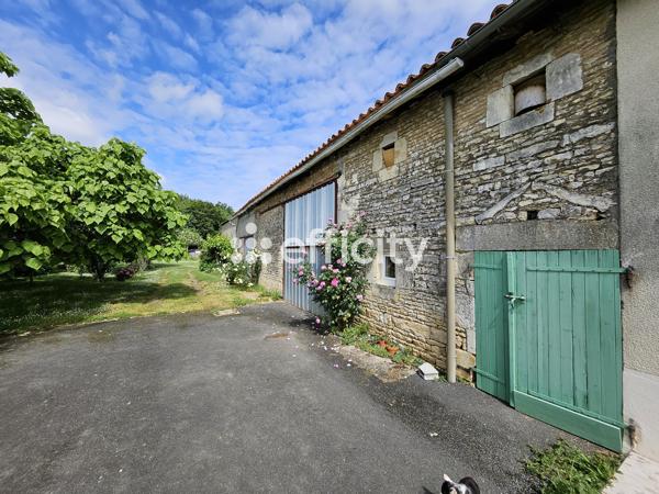 Maison
         6 pièces
        - 140 m² Exclusivité