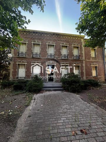 Demeure de caractère de 300 m2 au potentiel exceptionnel