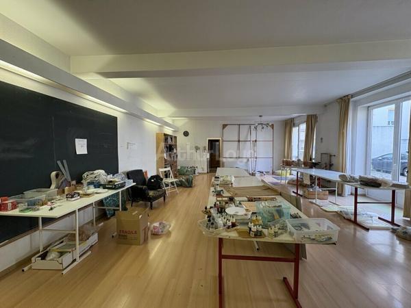 BUREAUX à VENDRE de 97 m²
