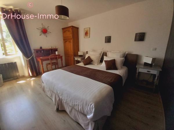 Maison à vendre 11 pièces de 330 m²