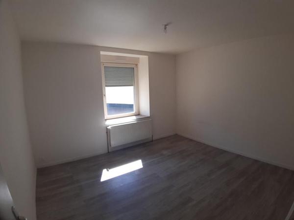 Location Appartement 59 m² - Plainfaing 88230