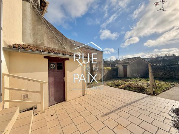 79200 PARTHENAY Maison de ville à Parthenay