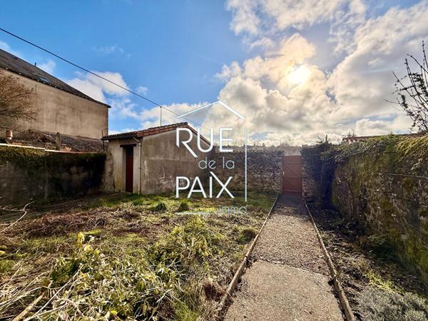 79200 PARTHENAY Maison de ville à Parthenay