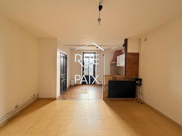 79200 PARTHENAY Maison de ville à Parthenay