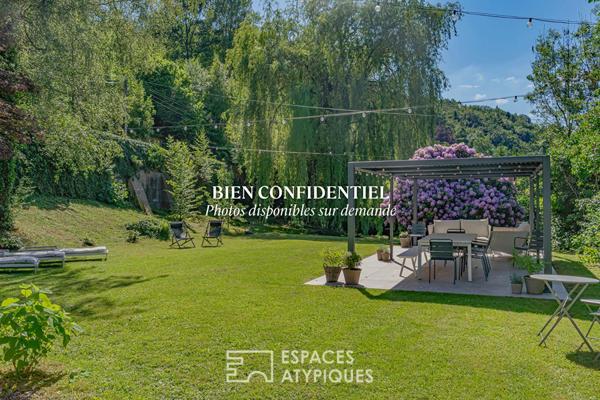 Maison de maître rénovée et son jardin bucolique