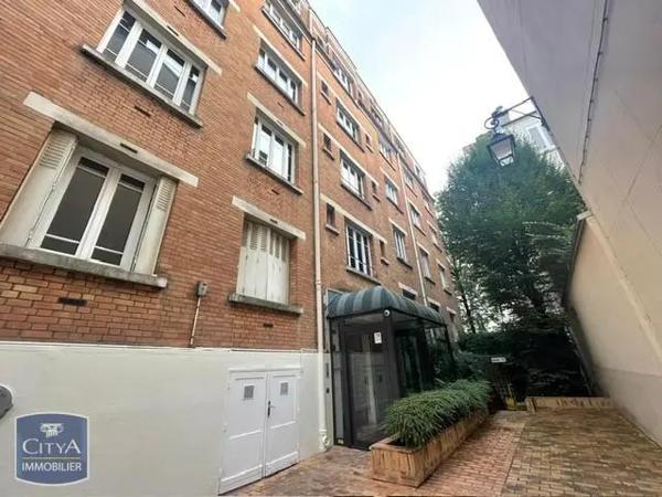 Appartement à louer 2 pièces 32m² Paris 17e Arrondissement (75017)