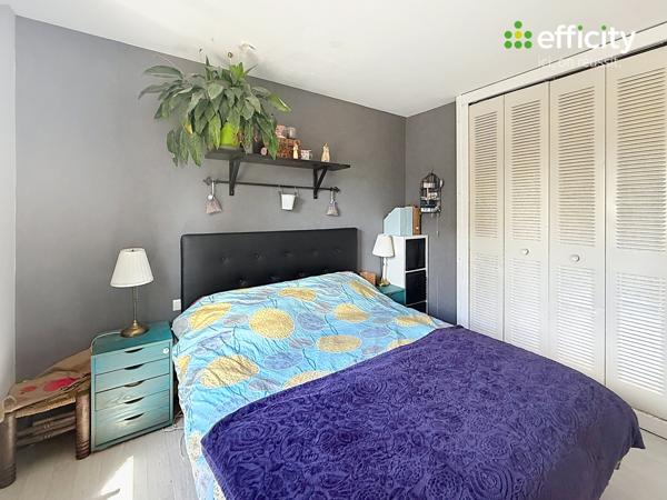 Maison
         5 pièces
        - 120 m² 339 000 € *