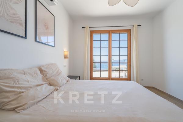 Maison avec piscine et vue mer