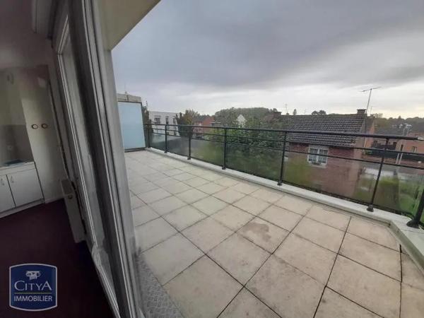 Appartement à louer 4 pièces 70.86m² Douai (59500)