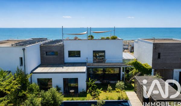Maison à vendre 6 pièces 200 m² Angoulins