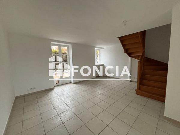 Location Appartement 3 pièces 68.33 m² - 27 CHEMIN DES FORGETTES Quincieux 69650