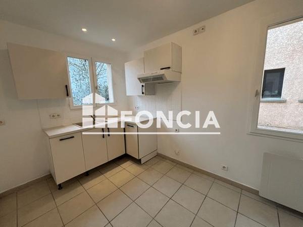 Location Appartement 3 pièces 68.33 m² - 27 CHEMIN DES FORGETTES Quincieux 69650