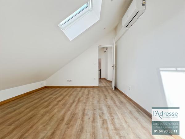 Maison Forges Les Bains 6 pièces 4 chambres 120 m2 utiles