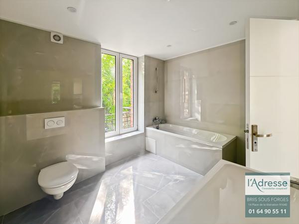 Maison Forges Les Bains 6 pièces 4 chambres 120 m2 utiles