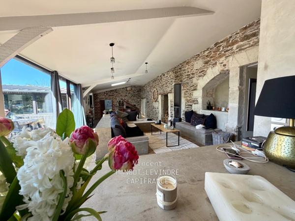 Maison à vendre 8 pièces SAVENNIERES (49)