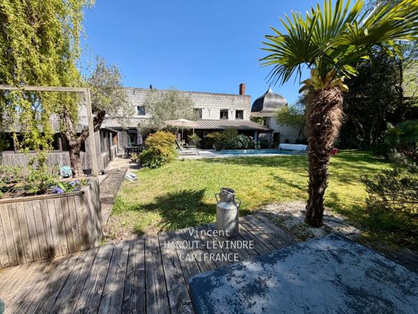 Maison à vendre 8 pièces SAVENNIERES (49)