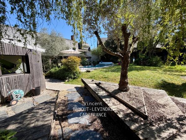 Maison à vendre 8 pièces SAVENNIERES (49)