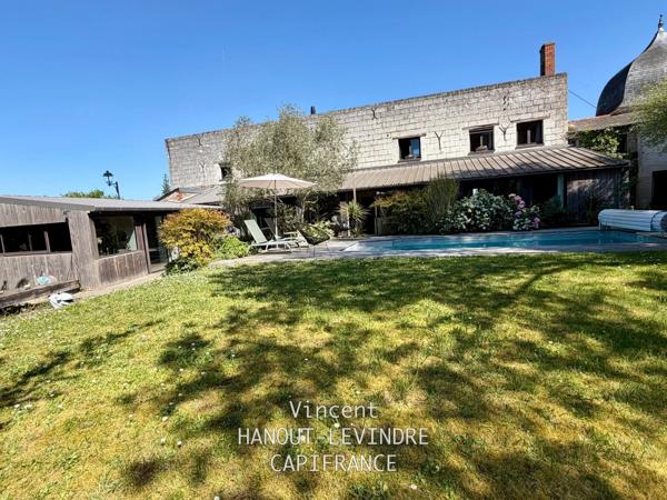 Maison à vendre 8 pièces SAVENNIERES (49)