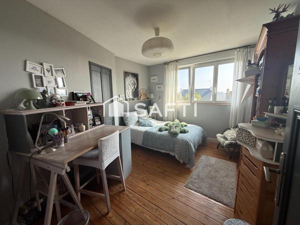 Maison de 136 M2, 3 chambres, proche des commodités à pieds