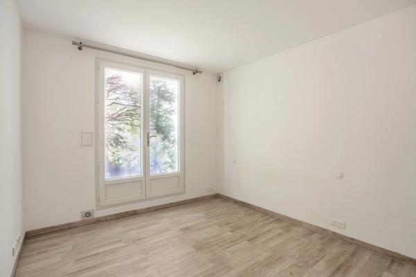 Appartement Paris 7 e - GROS CAILLOU / INVALIDES