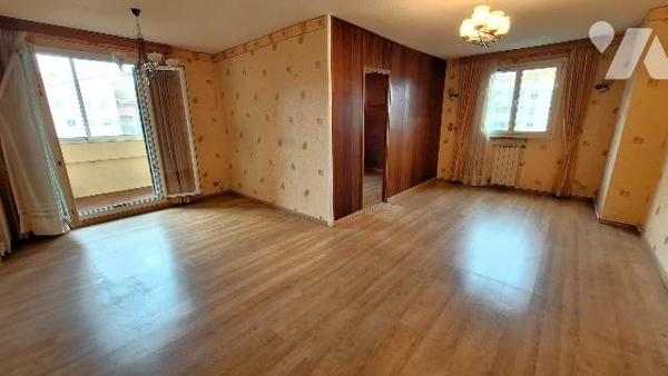 Appartement T4 Jas de Bouffan + parking