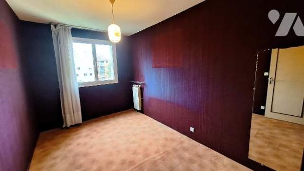 Appartement T4 Jas de Bouffan + parking