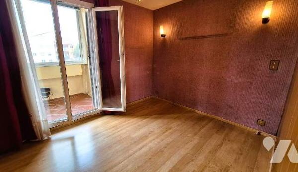 Appartement T4 Jas de Bouffan + parking