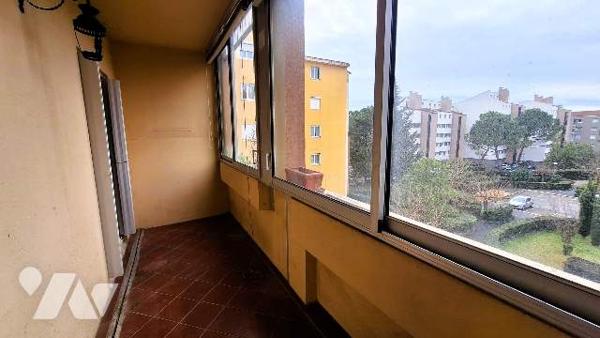 Appartement T4 Jas de Bouffan + parking