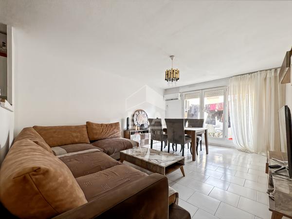 À vendre, Appartement Type 2 avec terrasse, Marseille 5ème