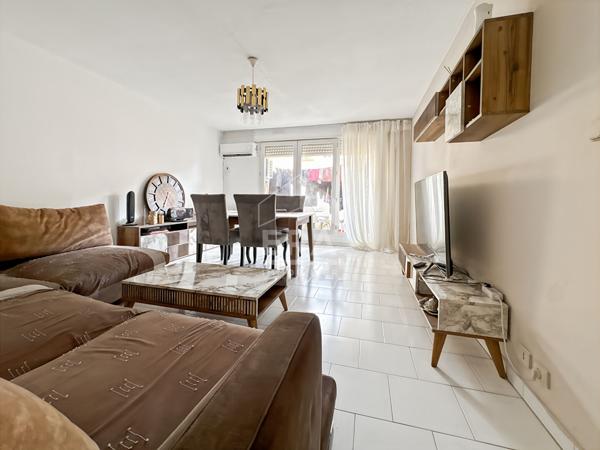 À vendre, Appartement Type 2 avec terrasse, Marseille 5ème