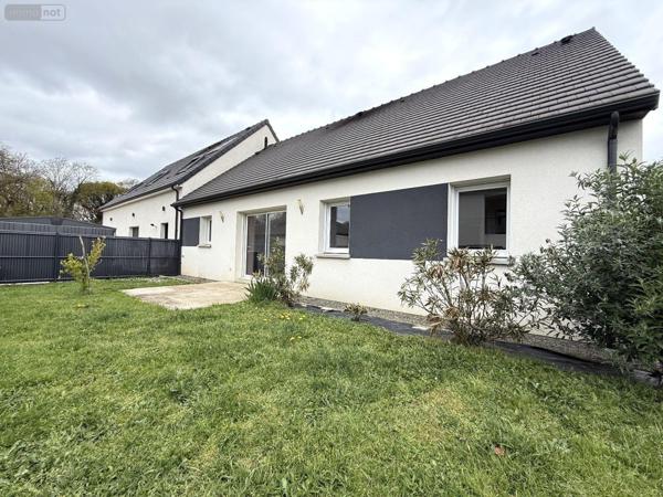 Maison à vendre à Saint-Saturnin dans la Sarthe (72650), ref : SL-72021-498