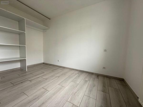 Maison à vendre à Saint-Saturnin dans la Sarthe (72650), ref : SL-72021-498