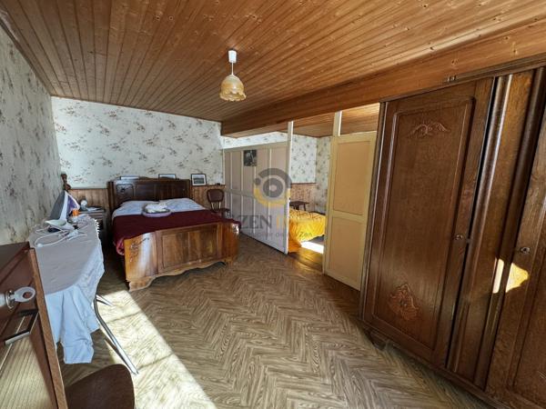 À VENDRE – Maison avec 38679m² de terrain et nombreuses dépendances